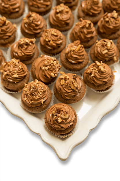 creamy chocolate cookie cupcakes